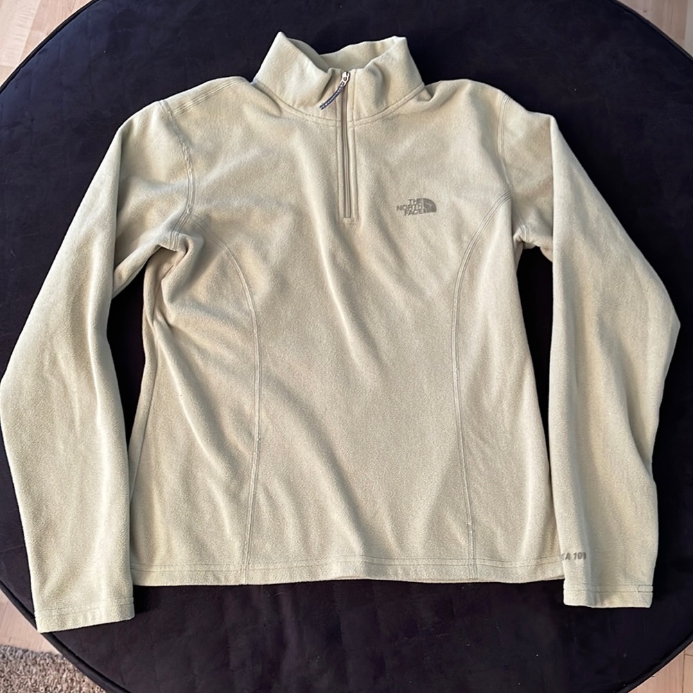 North Face Women’s Fleece 1/4 Zip Pullover. Color: Sage Green. Size: S/P.
